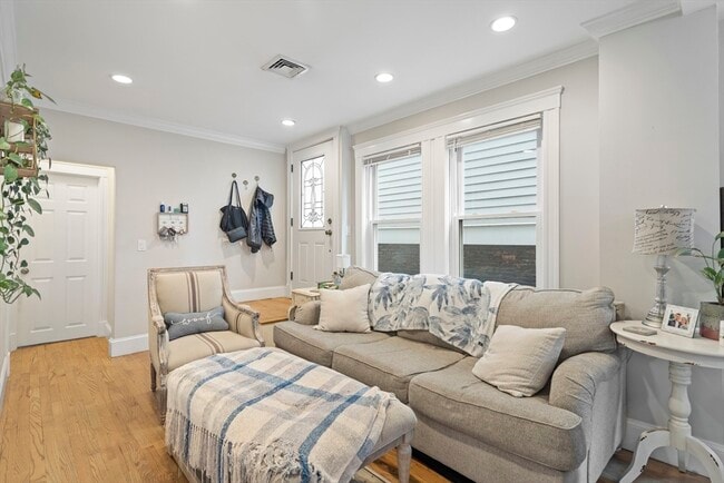 521 E 5th St in Boston, MA - Building Photo - Building Photo