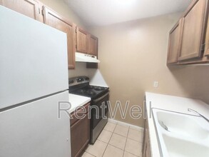 123 N Troy Ave in Lubbock, TX - Building Photo - Building Photo