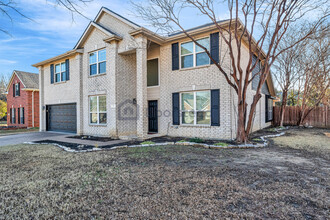 1 Touchstone Ct in Mansfield, TX - Foto de edificio - Building Photo