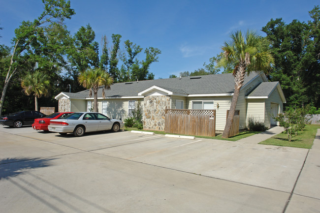 601 61st Ave in Pensacola, FL - Building Photo - Building Photo