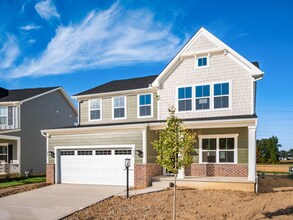 376 Alicia Kelton Dr in Delaware, OH - Building Photo - Building Photo