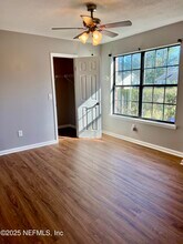 7820 Collins Ridge Blvd E in Jacksonville, FL - Building Photo - Building Photo