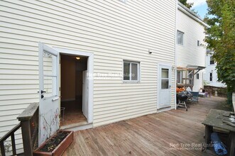 7 Islington St, Unit 6 in Boston, MA - Foto de edificio - Building Photo