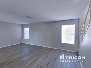 5268 Marauder Ct in Las Vegas, NV - Building Photo - Building Photo