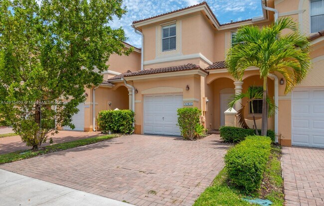 12435 SW 125th St in Miami, FL - Building Photo - Building Photo