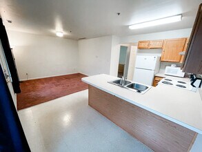 222 Stonemill Rd in Dayton, OH - Building Photo - Building Photo