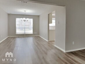 25515 Mill Pond Ln in Spring, TX - Foto de edificio - Building Photo