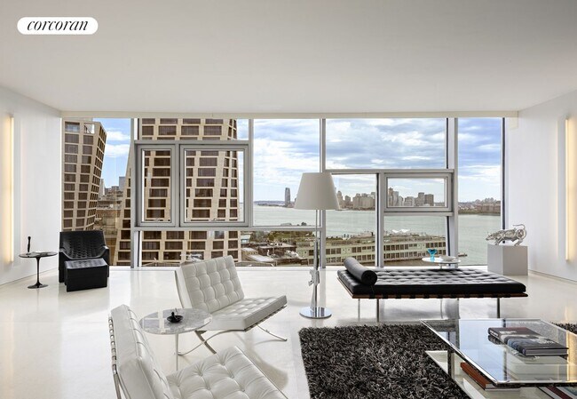 100 11th Ave in New York, NY - Building Photo - Building Photo