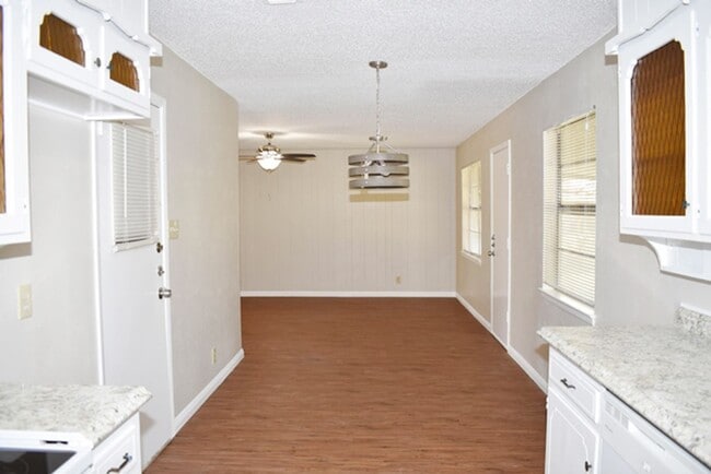 6624 Vega Dr in Fort Worth, TX - Building Photo - Building Photo