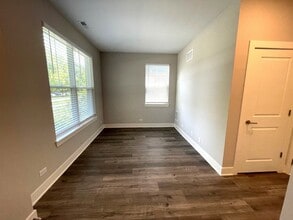 615 Broadway St in Libertyville, IL - Building Photo - Building Photo