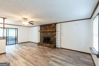 3850 Apache Ln in Douglasville, GA - Building Photo - Building Photo