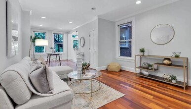 2715 11th St NW, Unit 1 in Washington, DC - Building Photo - Building Photo