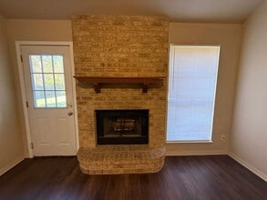 9317 Crooked Creek Dr in Shreveport, LA - Building Photo - Building Photo