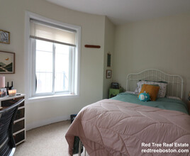 200 Saint Paul St, Unit 21 in Brookline, MA - Building Photo - Building Photo