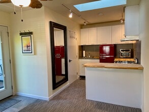 4787 Opal Cliff Dr in Santa Cruz, CA - Building Photo - Building Photo