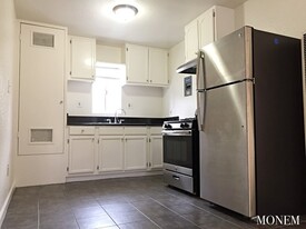 6025 Ernest Ave Apartamentos