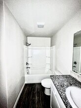 2119 N Ave B in Lubbock, TX - Building Photo - Building Photo