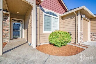 3013 NW Astor St in Camas, WA - Building Photo - Building Photo