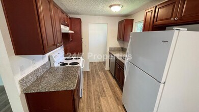 14545 SE Bunnell St in Milwaukie, OR - Building Photo - Building Photo
