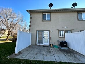 1501 Talon Dr, Unit 1501 Talon Dr in Logan, UT - Building Photo - Building Photo