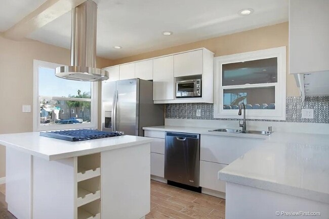 property at 3739 Ocean View Blvd