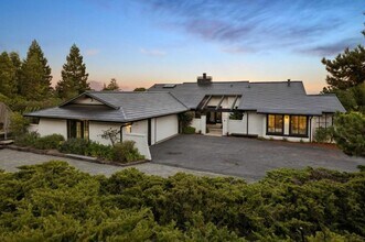 6 Friars Ln in Woodside, CA - Building Photo - Building Photo