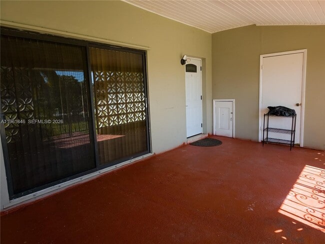 10901 SW 178th Terrace in Miami, FL - Building Photo - Building Photo