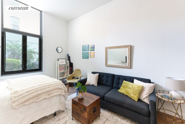 122 West St in Brooklyn, NY - Building Photo - Building Photo