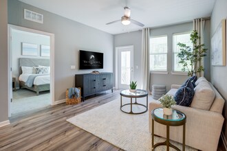 The Preserve Luxury Apartments in Jacksonville, FL - Foto de edificio - Building Photo