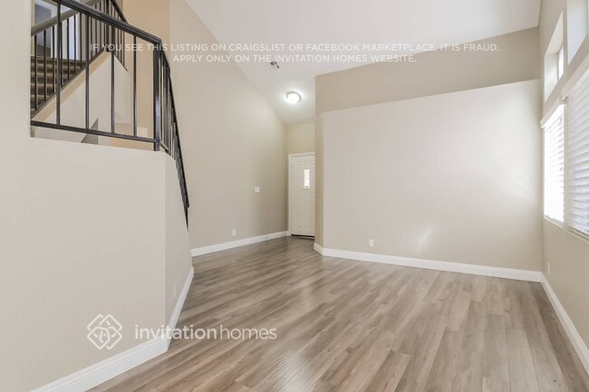 453 Mayan Dr in Henderson, NV - Building Photo - Building Photo