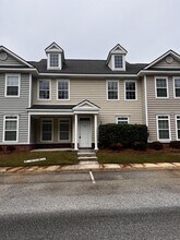 708 Tattnall Dr in Hinesville, GA - Building Photo - Building Photo