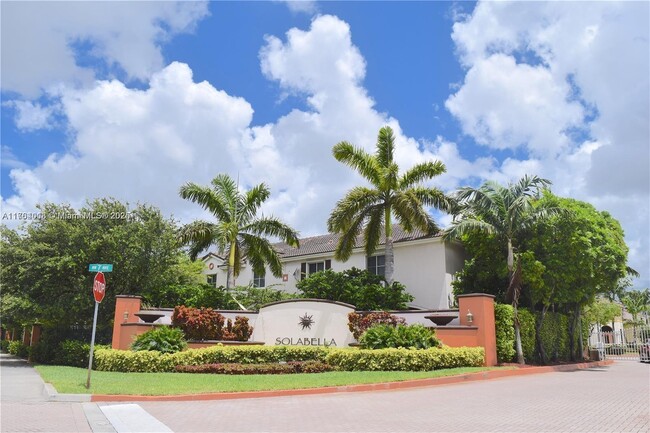 17339 NW 7th Ave, Unit 106 in Miami Gardens, FL - Foto de edificio - Building Photo