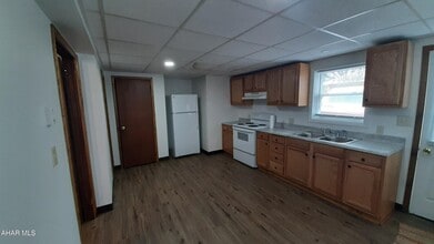 500 Gallitzin Rd in Cresson, PA - Building Photo - Building Photo