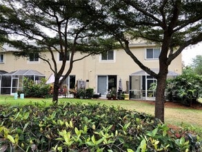 2233 Ensenada Terrace in Weston, FL - Building Photo - Building Photo