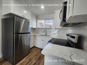 2546 W Victor Ct-Unit -101 in Visalia, CA - Building Photo - Building Photo