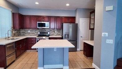 11336 parkdale Ave in Riverside, CA - Building Photo - Building Photo