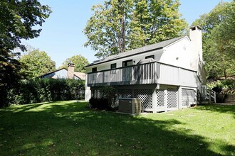 245 Great Hill Rd in Ridgefield, CT - Building Photo - Building Photo