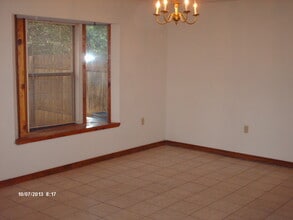 119 Post Oak Pl in Shalimar, FL - Building Photo - Building Photo