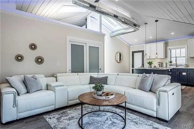 property at 1014 Main St