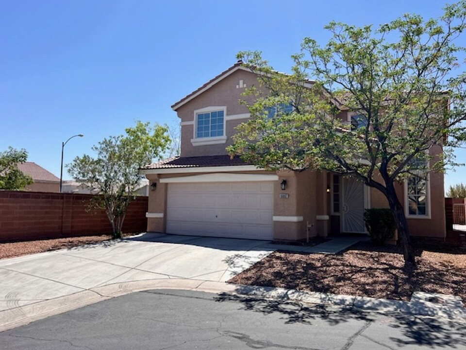 10007 Candle Canyon Ct in Las Vegas, NV - Building Photo