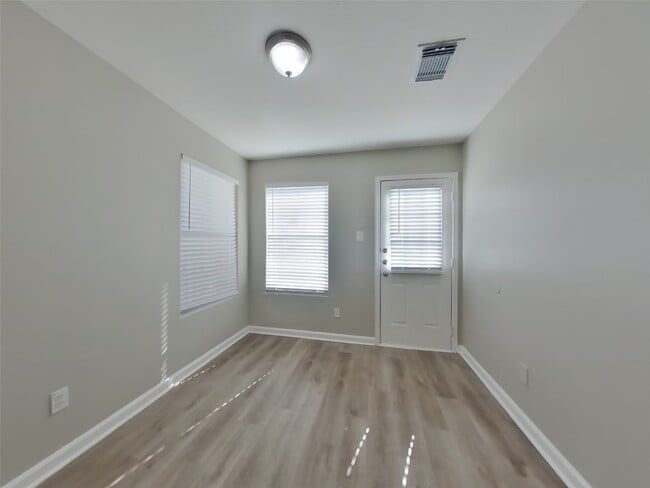 property at 614 Harpswell Ln