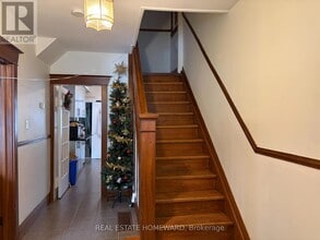 44 Lola Rd in Toronto, ON - Building Photo - Building Photo