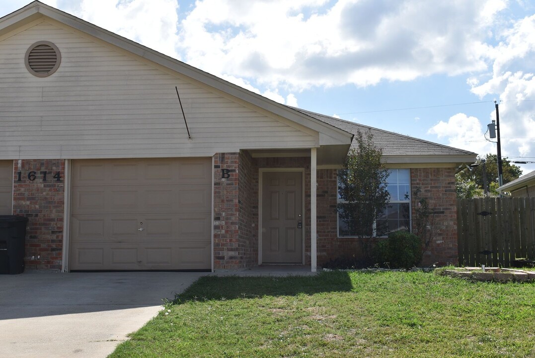 1614 Yuma Trail in Harker Heights, TX - Building Photo