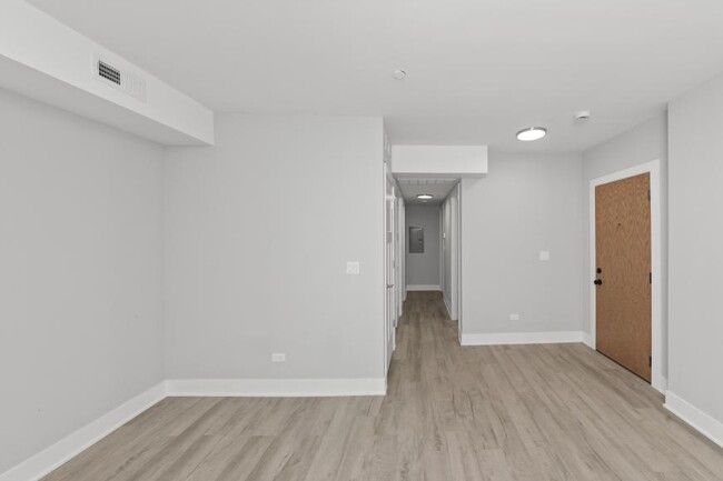 1133 Oak Ave in Evanston, IL - Foto de edificio - Building Photo