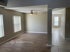1215 Lake Shore Ranch Dr in Seffner, FL - Building Photo - Building Photo