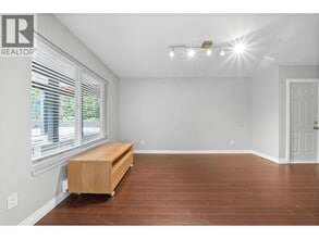 2065 Turnberry Ln in Coquitlam, BC - Building Photo - Building Photo