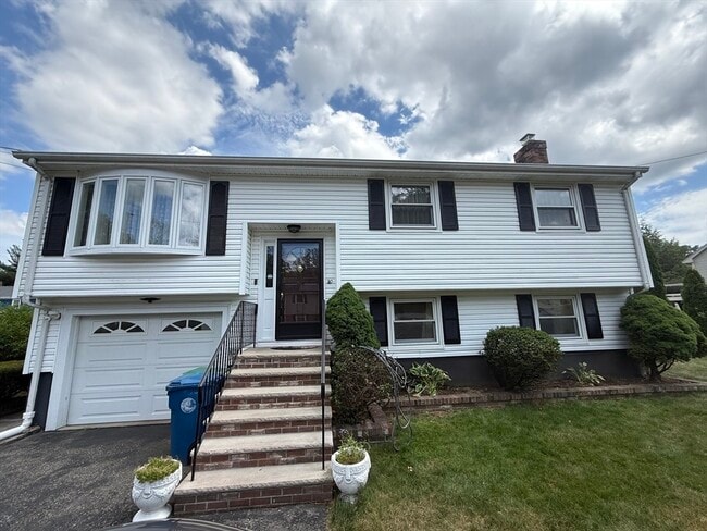 20 Susan Ave in Burlington, MA - Building Photo - Building Photo