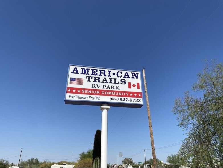 310 N Central Blvd in Quartzsite, AZ - Foto de edificio