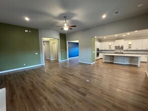 101 Sumter Wy in Kyle, TX - Building Photo - Building Photo