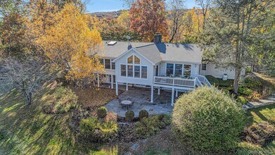 90 Cushman Rd in Patterson, NY - Building Photo - Building Photo